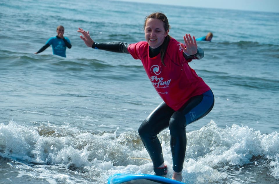 Las Palmas: Learn to Surf with a Special Price for Two Group - Pickup, meeting point, and how not to waste energy on logistics