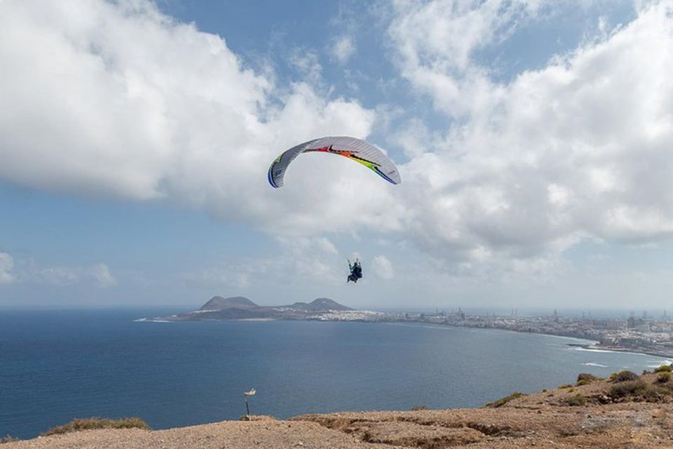 Las Palmas: Paragliding Tandem Flight with Instructor - How Safety Works When You’re Flying Tandem