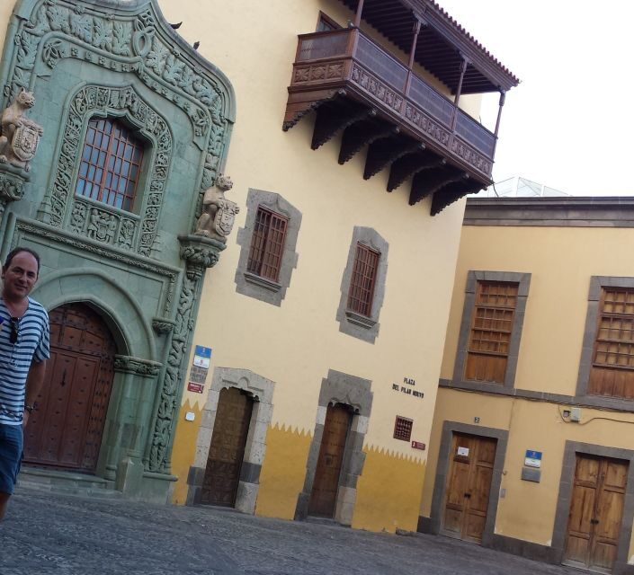 Las Palmas: Private Old City Guided Walking Tour with Tapas - The 2.5-Hour Walking Plan: How the Old City Stops Connect