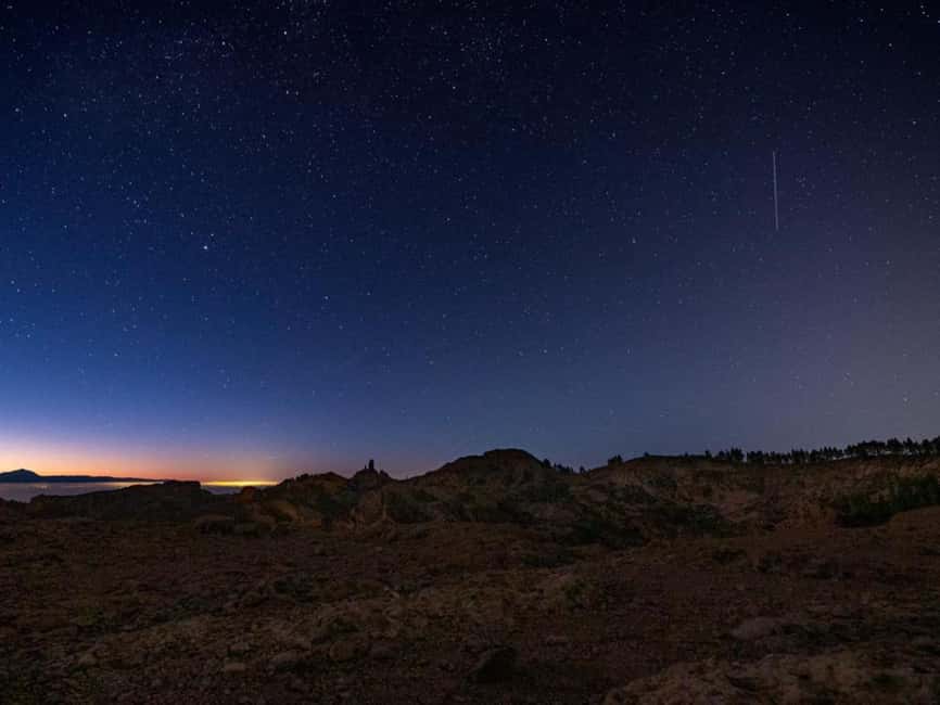 Las Palmas: Sunset & Night Sky Guided Astronomy Hiking Tour - Comfort details that actually help you enjoy the dark