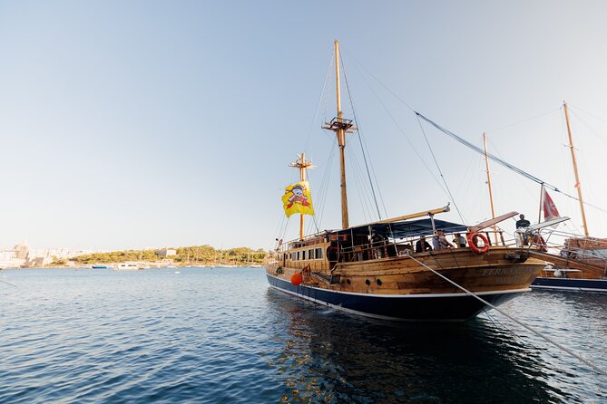 Lazy Pirate Party Boat in Malta - Why This Lazy Pirate Party Boat Night Makes Sense in Malta