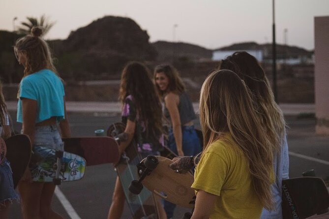 Lezioni di Surf per Beginner e Intermedi (6 persone a istruttore) - A note on physical fitness (so you’re not surprised)