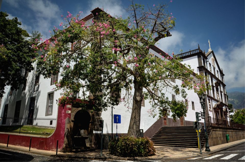 Madeira: Customized 3, 4 or 6-Hour Tour - FAQ