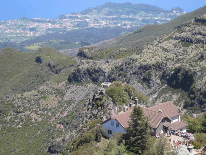 Madeira: Full-Day Pico Ruivo / Achada do Teixeira Walk - From pickup zones to Picarouto: the logistics that shape your hike