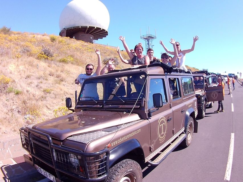 Madeira: Jeep tour Pico Areeiro, Santa Cruz and Cristo Rei - Funchal Pickup and the Start at Miradouro do Alta Vista