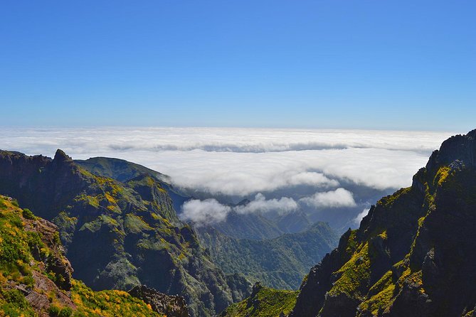 Madeira Peaks - Mountain Walk - Pico Ruivo: the highest point payoff and where photos get real