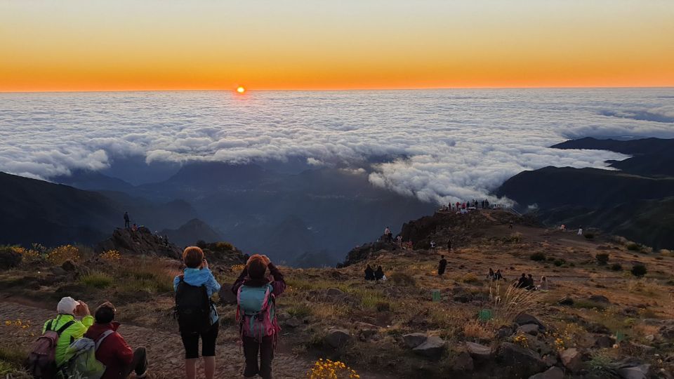 Madeira: Pico do Areeiro Sunrise Tour - Levada dos Balcões and the Viewpoint Walk: What Hiking Actually Means Here