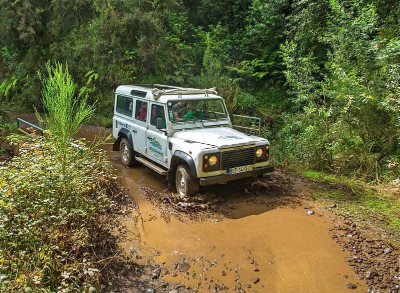 Madeira: Santana Jeep Safari and Balções Levada Walk - Santana: Thatched Triangular Houses, Lunch Break, and Village Time