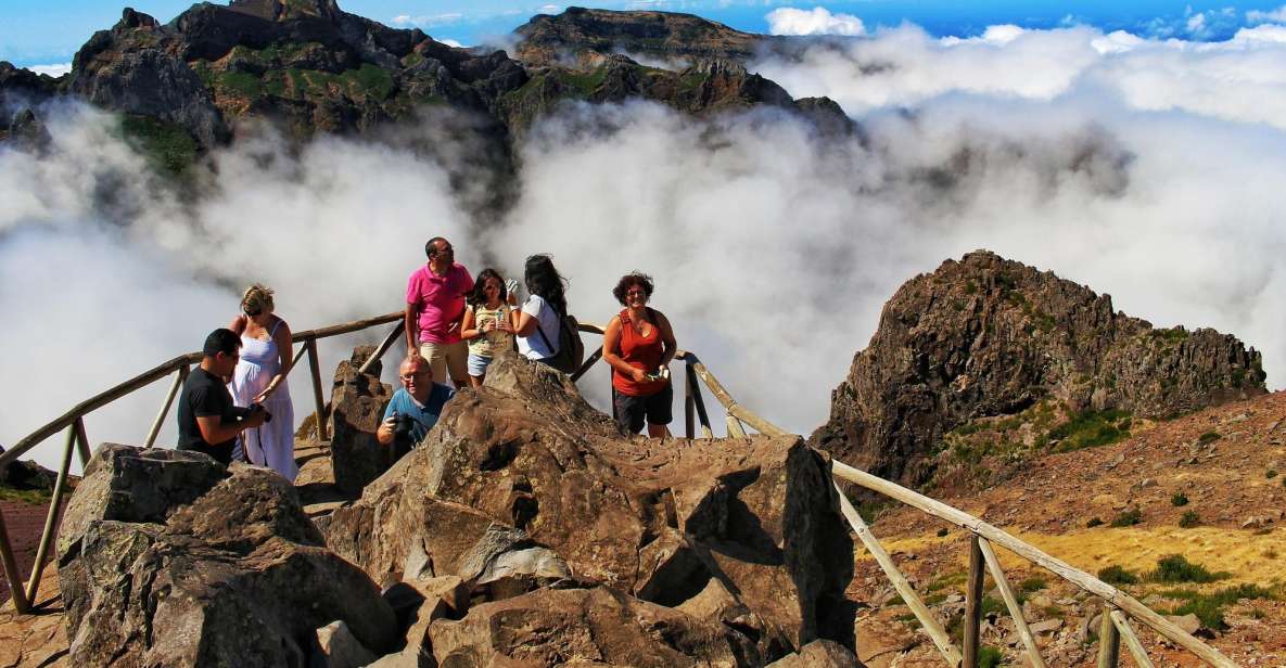 Madeira : Santana & Peaks full day tour by Open 4x4 - From your Funchal hotel to Machico: the day starts fast
