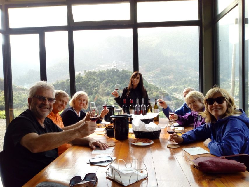 Madeira: Signature Wine Tasting, Skywalk & Nature Expedition - The honey museum stop (Mel da Laurissilva): small place, big context