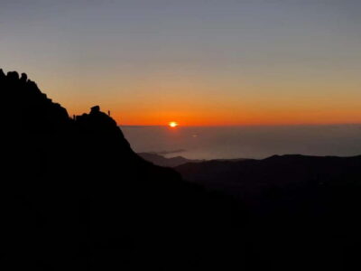 Madeira: Sunrise at Pico do Arieiro & Hike Larano trail - The optional PR1 Stairs of Heaven section (and the €3 fee rule)