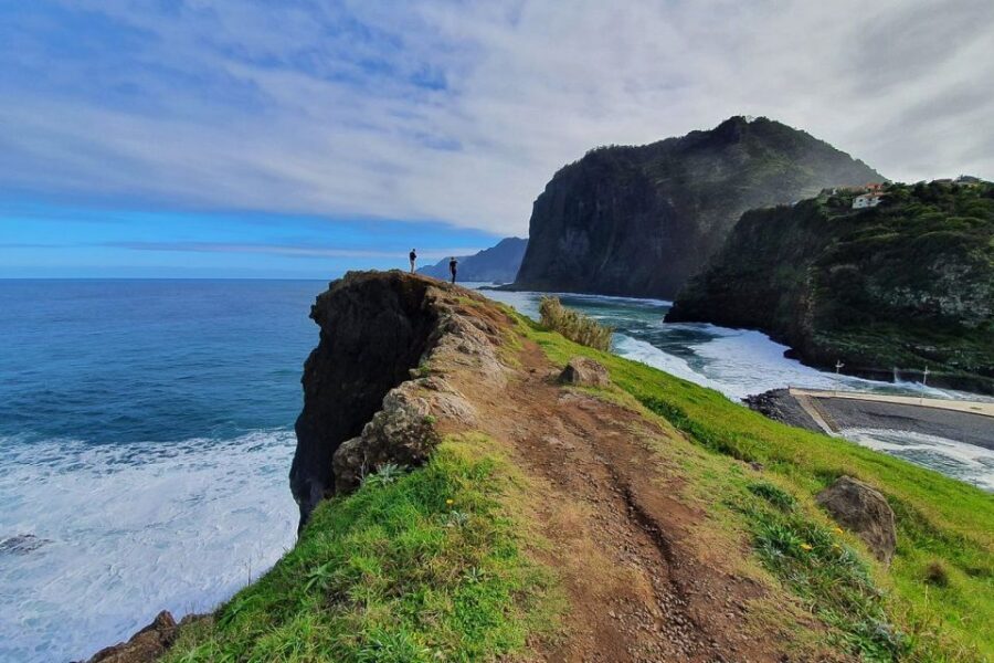 Madeira: West Side Jeep Tour with Natural Pools - Véu da Noiva Waterfall: Bird Spotting With Real Atmosphere