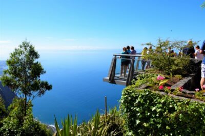 Madeira: West Tour with Porto Moniz and Volcanic Pools - Câmara de Lobos, then Cabo Girão: start with sea charm and finish with height
