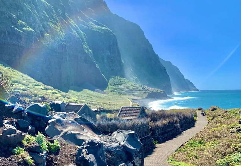 Madeira: Westside Achadas Cruz, Moniz, Seixal and Fanal - Porto Moniz natural sea pools: swim or watch the ocean
