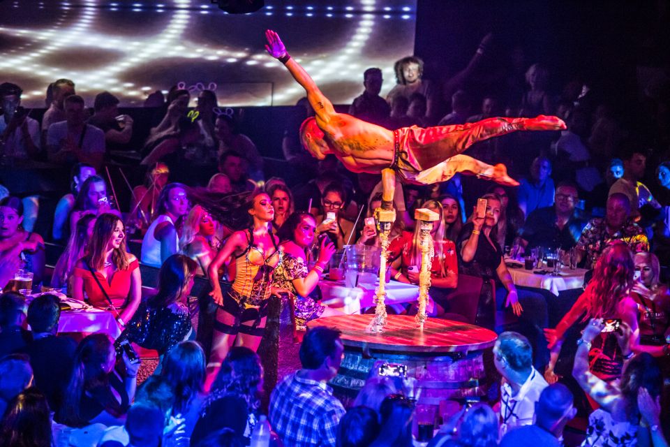 Magaluf: Pirates Reloaded Show Entry Ticket - The main event: acrobatics, dancing, and stunt-filled pirate chaos