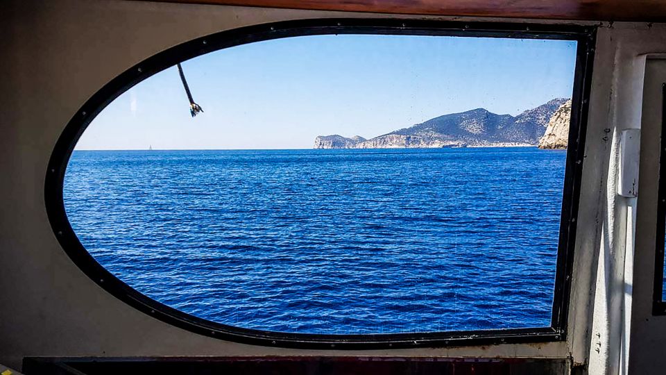 Mallorca: 3.5-Hour Boat Trip with Swimming and Snorkeling - Snorkeling Gear and the 20€ Deposit Reality Check