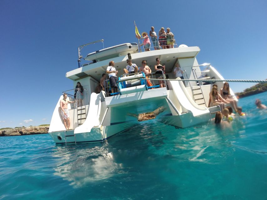 Mallorca: 4-Hour Eastern Coast Catamaran Cruise - Route highlights: Pirate Cave to Cala Romántica and the rest of the coast