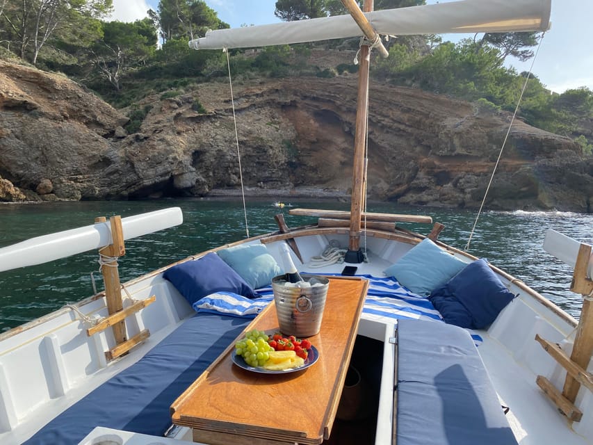 Mallorca: Alcudia, Private Boat Tour. - Key highlights worth knowing before you go
