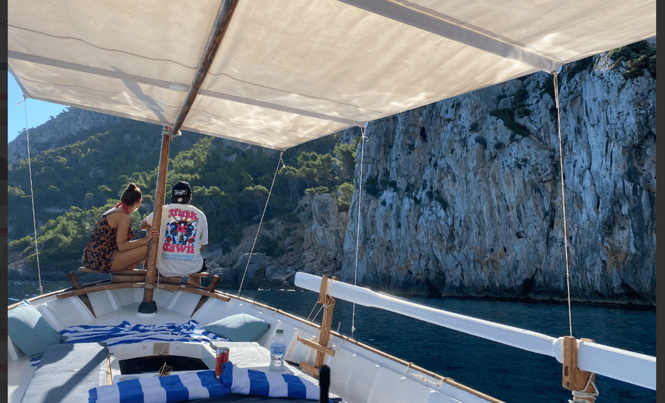 Mallorca: Alcudia, Private Boat Tour. - The llaüt ride comfort: stable sailing for short attention spans