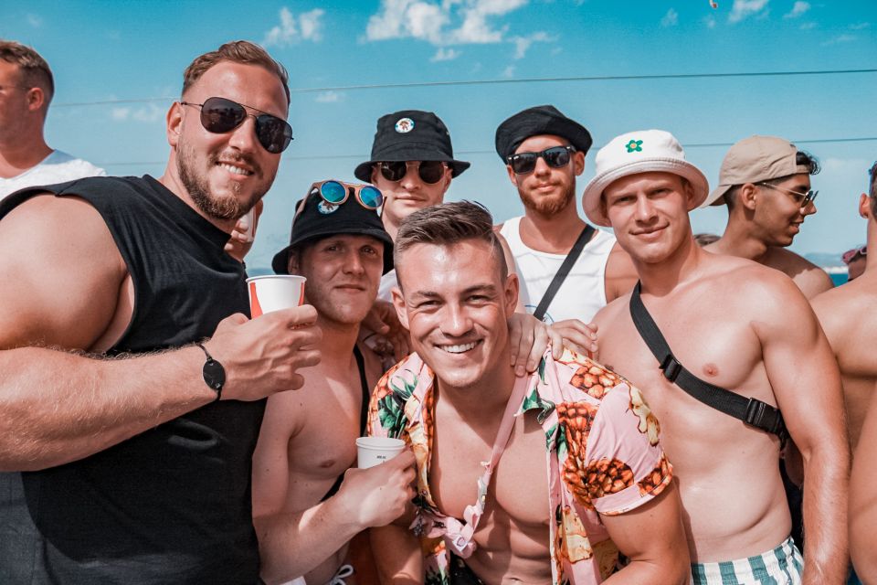 Mallorca: Boat Party with DJ, Buffet and Entertainment - Paella on Board: Lunch That Actually Feels Like Lunch
