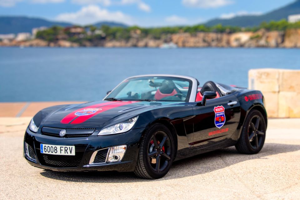 Mallorca: Cabrio Sports Car Tour - Paseo Marítimo and Palma Cathedral: City Time Without the City Chaos