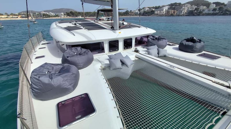 Mallorca: Catamaran Boat Tour with Tapas - What Salty Breeze Sail is like once you’re onboard