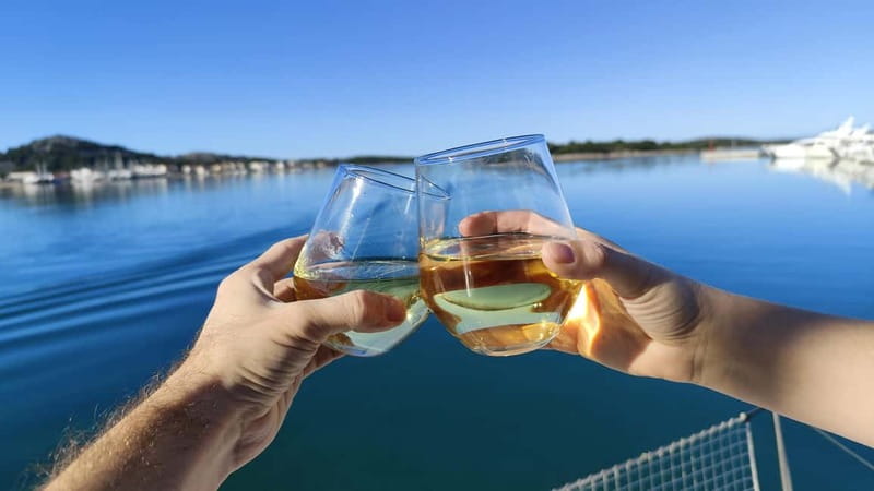 Mallorca: Catamaran Boat Tour with Tapas - The 4.5-hour flow: Malgrats Islands, then Camp de Mar swim time