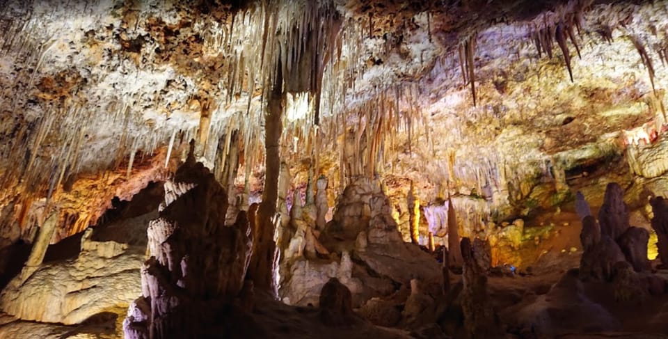 Mallorca: Day Trip to Caves of Hams & Optional Dinosaurland - The possible pearl factory stop: why it can feel like a detour