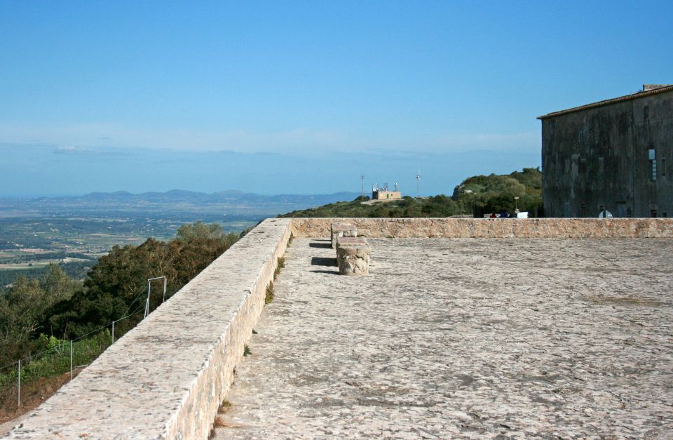 Mallorca: Discovering 5 Charming Villages of Mallorca - Pina: Food and Culture in the Middle of the Drive