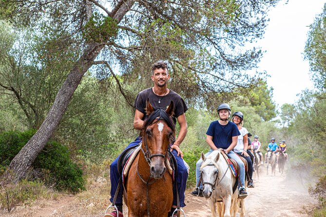 Mallorca Evening Tour: Horseback Riding, Dinner and Dance - Rancho Grande Park: the animal lineup that steals the show