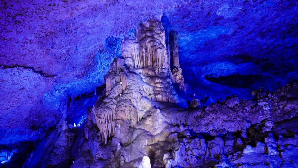 Mallorca: Half-Day Hams' Caves Tour with Pearl Shop Visit - Coach Time and Real Half-Day Math in Mallorca