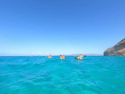 Mallorca: Sea Cave Kayaking Tour with Snorkeling and a Snack - Getting geared up: from beach meeting to first paddle lesson