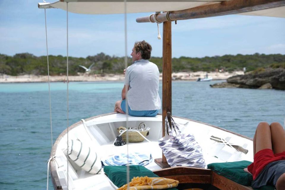 Mallorca: Southern Beaches Private Llaut Boat Tour - A real wooden LLaut beats the big-boat feel