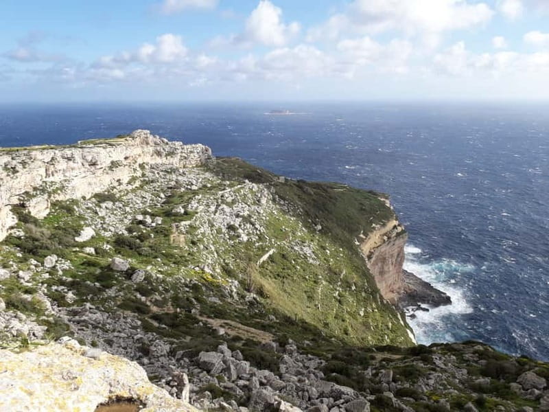 Malta by Segway: Dingli Cliffs Extended Sunset tour - Your start point at Dingli Police Station (and why it matters)