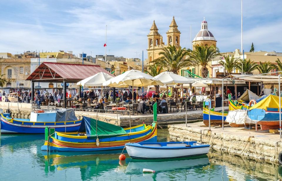Malta: Prehistoric Temples and Highlights of the South - Blue Grotto: the color you came for, plus the boat choice