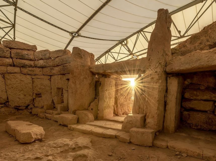 Malta: Prehistoric Temples and Highlights of the South - Ghar Dalam: Malta’s oldest prehistoric cave stop