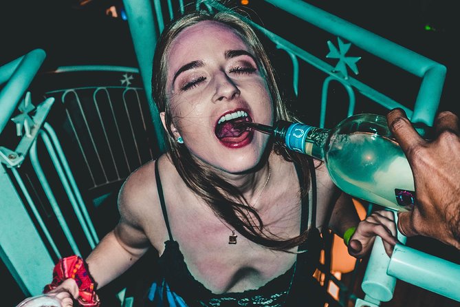 Malta: Pub Crawl Paceville and St Julian's with Drinks - Paceville at 9pm: what this Malta crawl is really like