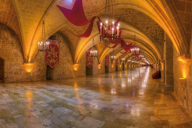 Maltese Islands History Audio-Visual Show and La Sacra Infermeria Tour - St Elmo Bastions makes a great first stop