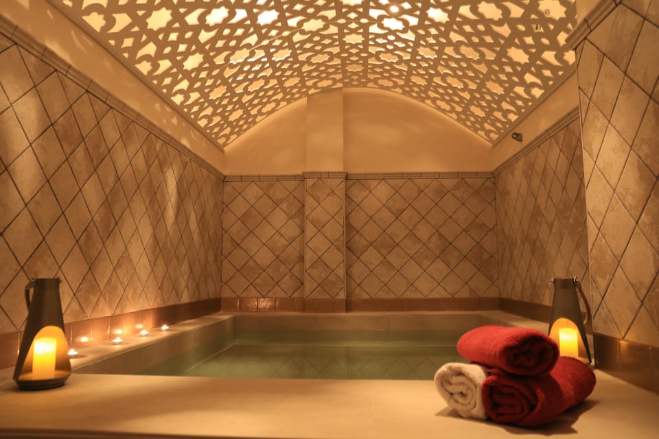 Menorca: Gessamí Banys Arabs Spa Entrance - What you’re really paying for: a private Arabian-bath circuit