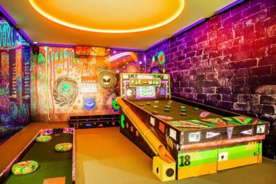 Mini Golf Entry Ticket in Puerto del Carmen - The 18 holes: what you’re really paying for