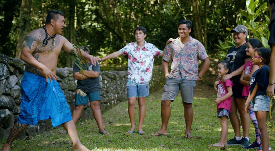 Moorea: Half-Day Open-Air 4WD Safari with Hotel Transfers - Marae and traditional village: culture stops that don’t feel like a checkbox