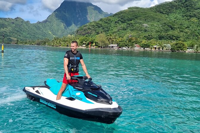 Moorea Solo or Twin 2 hours Jet Ski Tour - Wildlife Chances Beyond the Snorkel: Turtles, Dolphins, Whales in Season