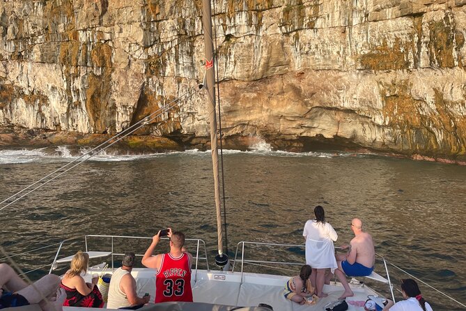 Morning cruise - A small-boat morning in Puerto Rico Harbor