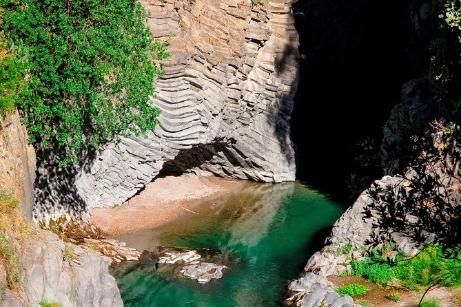 Mount Etna and Alcantara Gorges from Taormina - Alcantara Gorges: Where Old Lava Became a Canyon Playground