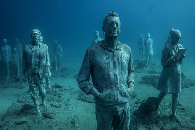 Museo Atlantico for non-certified divers - Why Museo Atlántico is a great first underwater goal