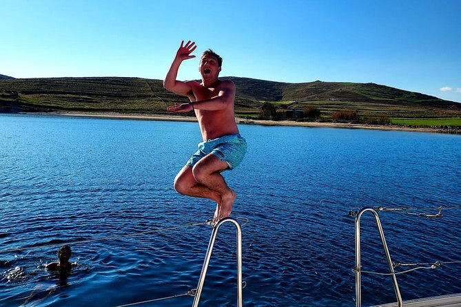 Mykonos 6hrs sailing cruise: Delos Rhenia with lunch & transfer - Small-group on a sailboat: comfort, friends, and less waiting