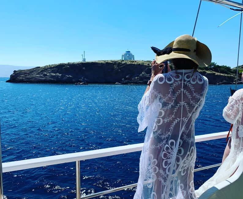 Mykonos: Delos and Rhenia Islands Cruise with BBQ Meal - Sailing Past Mykonos: the views are part of the product