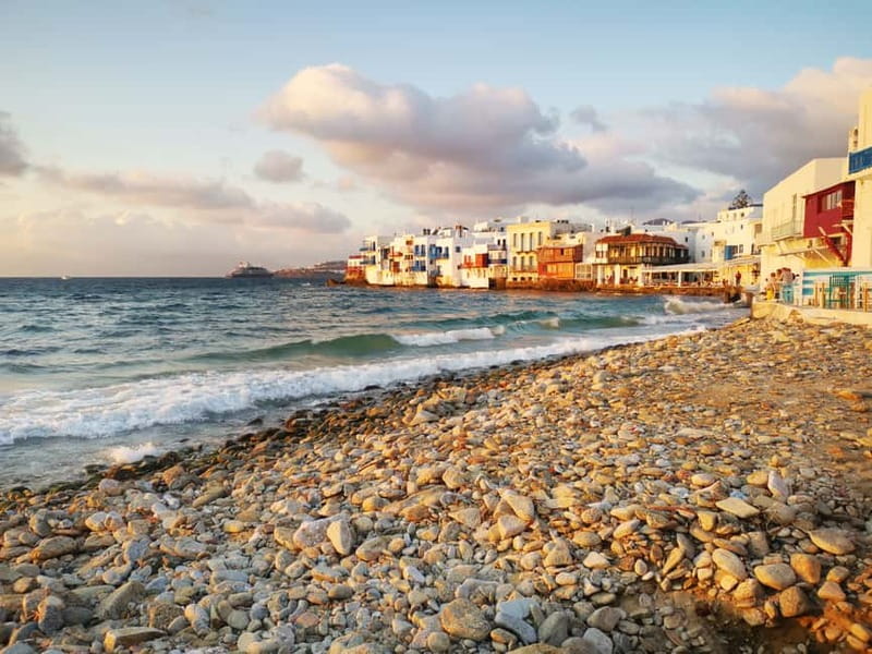Mykonos: Private Tour with Range Rover - Windmills and lighthouse viewpoints: the best angles usually aren’t in the center