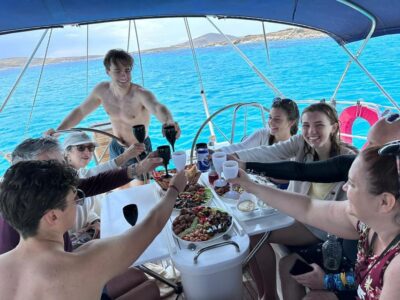 Mykonos: Rhenia Island Sunset Cruise with Transfer and Meal - Pickup and Crew: The Part That Sets the Tone