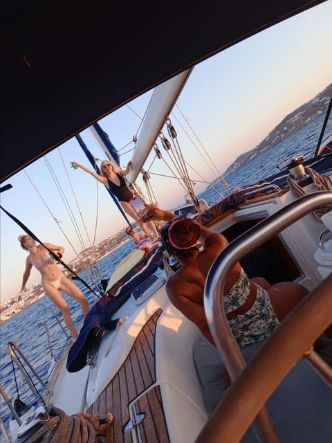 Mykonos: Rhenia Island Sunset Cruise with Transfer and Meal - Little Venice Sunset: The Finish Line You’ll Remember